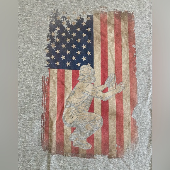 (NWOT) Baseball, Catcher, US Flag, Men’s T-shirt, Gray, Sz L - Picture 2 of 5